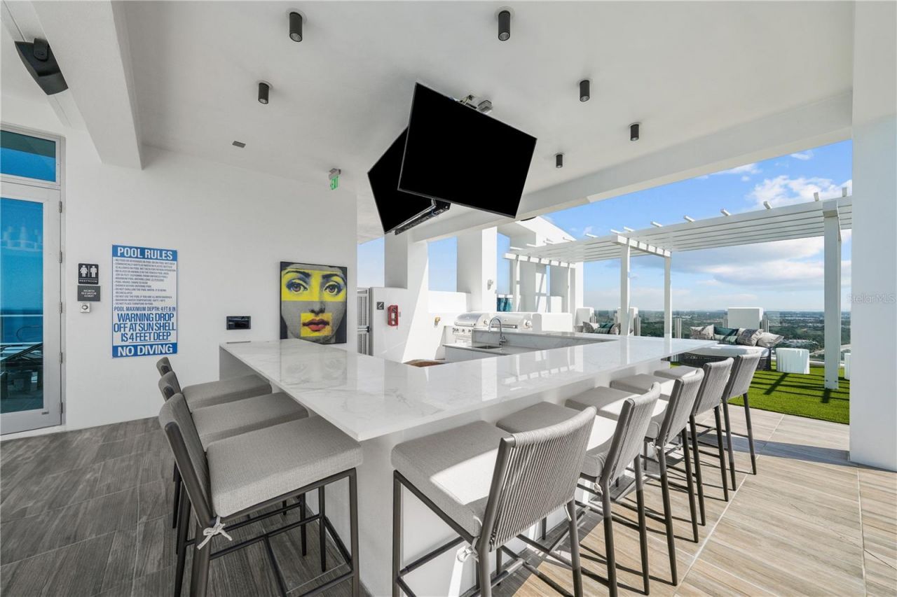 2910 W Barcelona Street, Unit 1902, Tampa, FL 33629 Photo