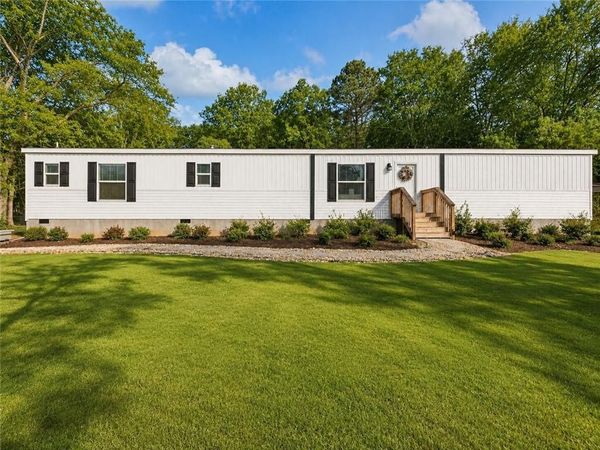 136 Pine Street, Danielsville, GA 30633