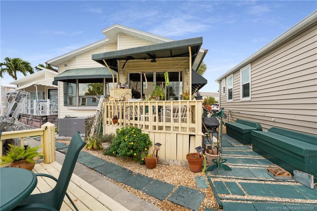 140 Nettles Boulevard, Jensen Beach, FL 34957 Photo