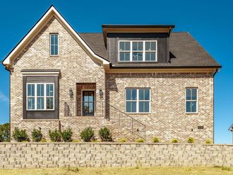 339 Raintree Dr Hendersonville, TN 37075