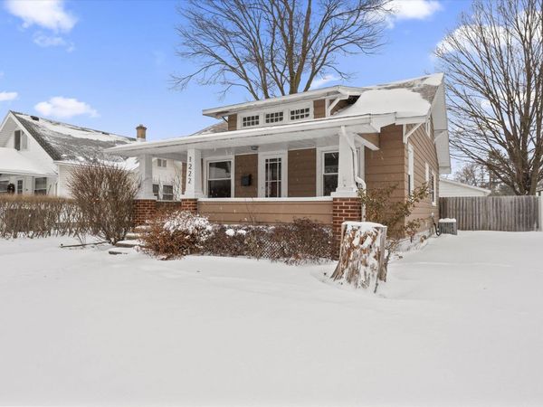 1222 E Beardsley Avenue, Elkhart, IN 46514