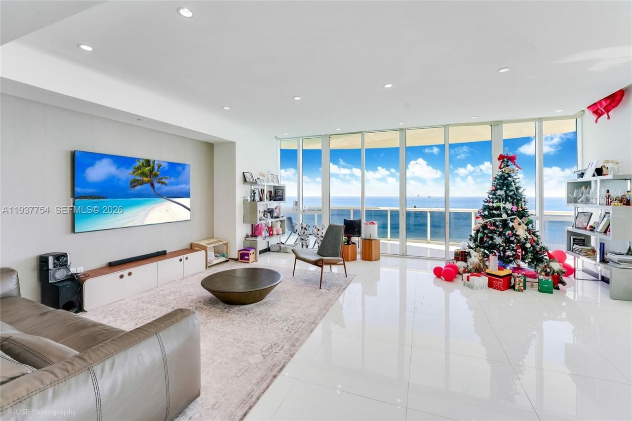 15901 Collins Ave , Unit 2701, Sunny Isles Beach, FL 33160 Photo