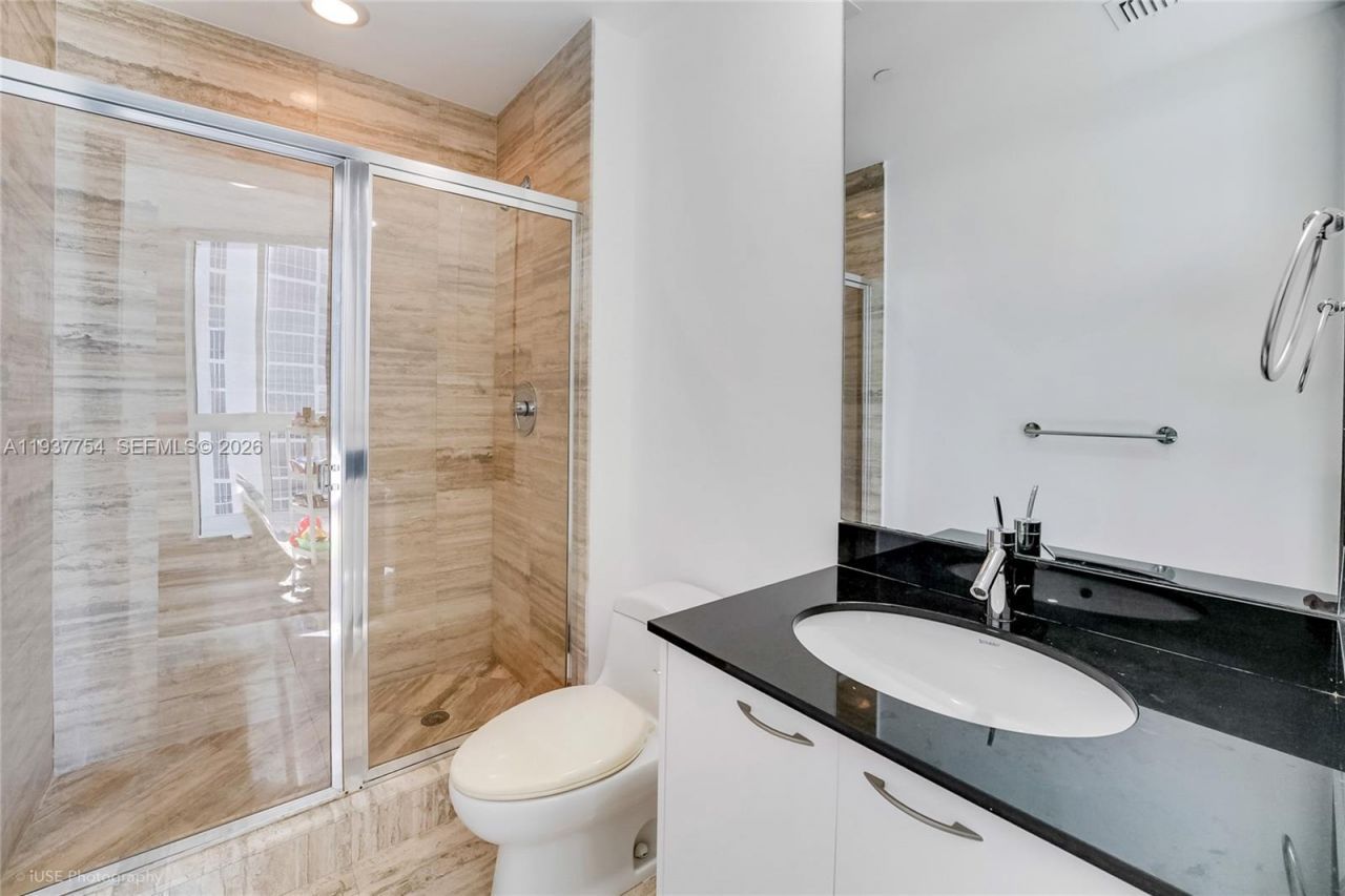 15901 Collins Ave , Unit 2701, Sunny Isles Beach, FL 33160 Photo