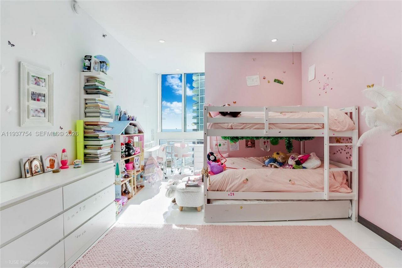 15901 Collins Ave , Unit 2701, Sunny Isles Beach, FL 33160 Photo