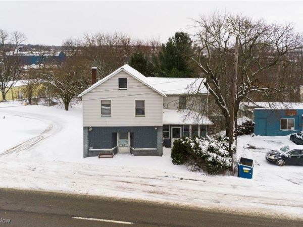 917 S Irvine Avenue, Masury, OH 44438