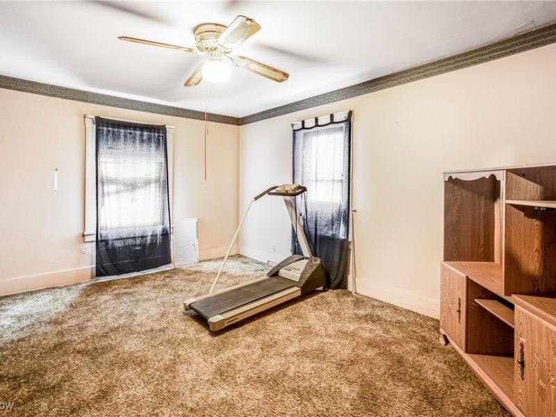 917 S Irvine Avenue, Masury, OH 44438 Photo 12