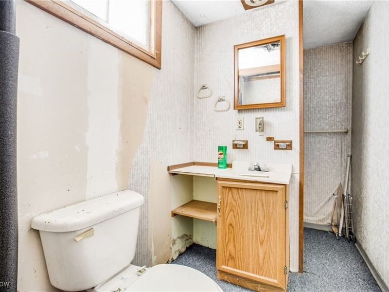 917 S Irvine Avenue, Masury, OH 44438 Photo 13