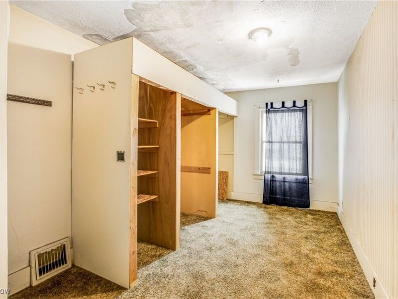 917 S Irvine Avenue, Masury, OH 44438 Photo 14