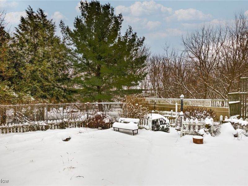 917 S Irvine Avenue, Masury, OH 44438 Photo 24