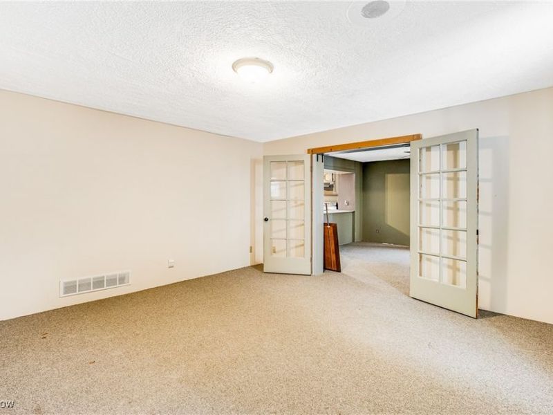 917 S Irvine Avenue, Masury, OH 44438 Photo 7