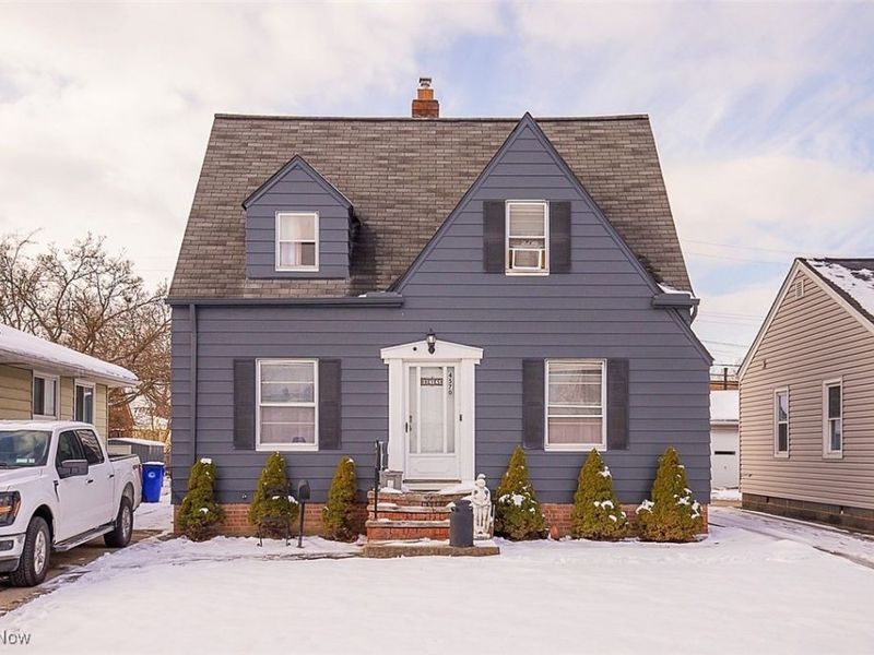 4570 W 147th Street, Cleveland, OH 44135 Photo 2