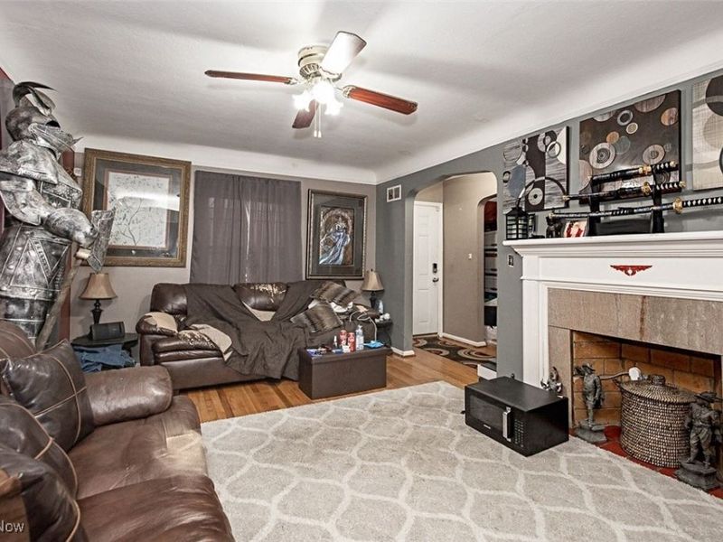 4570 W 147th Street, Cleveland, OH 44135 Photo 3