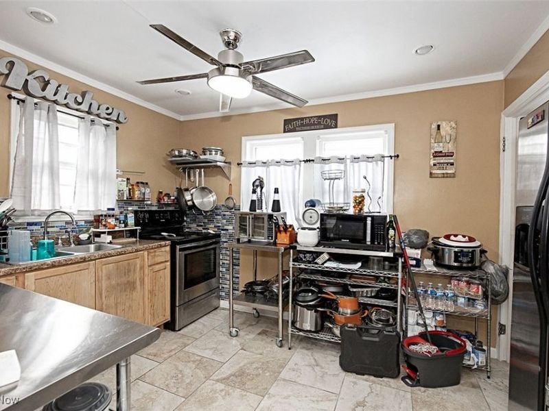 4570 W 147th Street, Cleveland, OH 44135 Photo 7