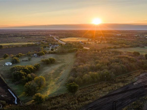 8323 E State Highway 29, Georgetown, TX 78626