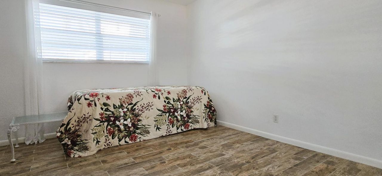 60 Yacht Club Drive, Unit 103, North Palm Beach, FL 33408 Photo