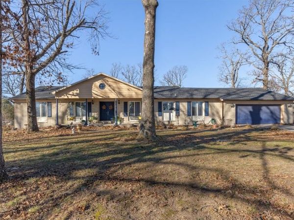 2002 17th Street, Rogers, AR 72758