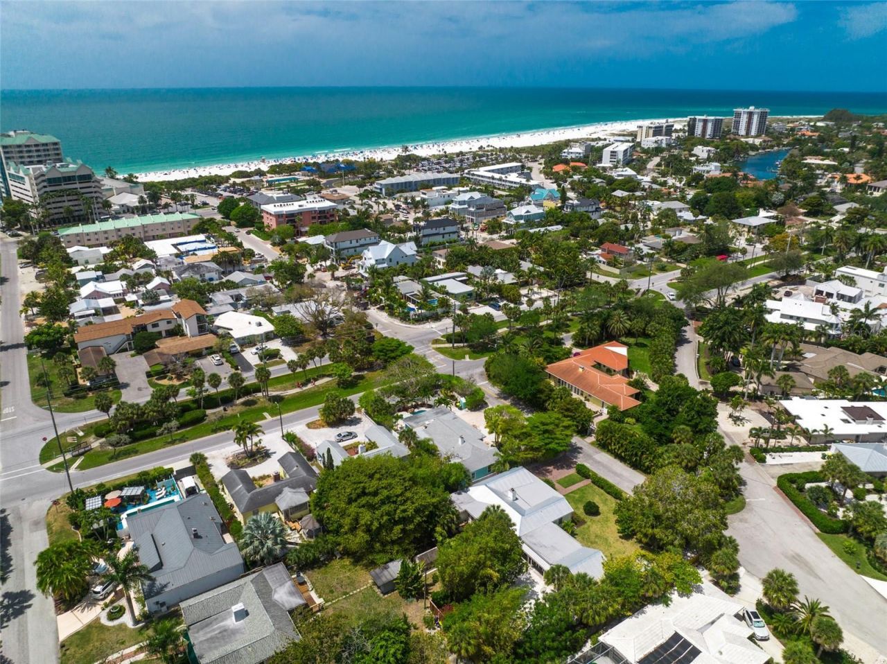 410 Garfield Drive, Sarasota, FL 34236 Photo