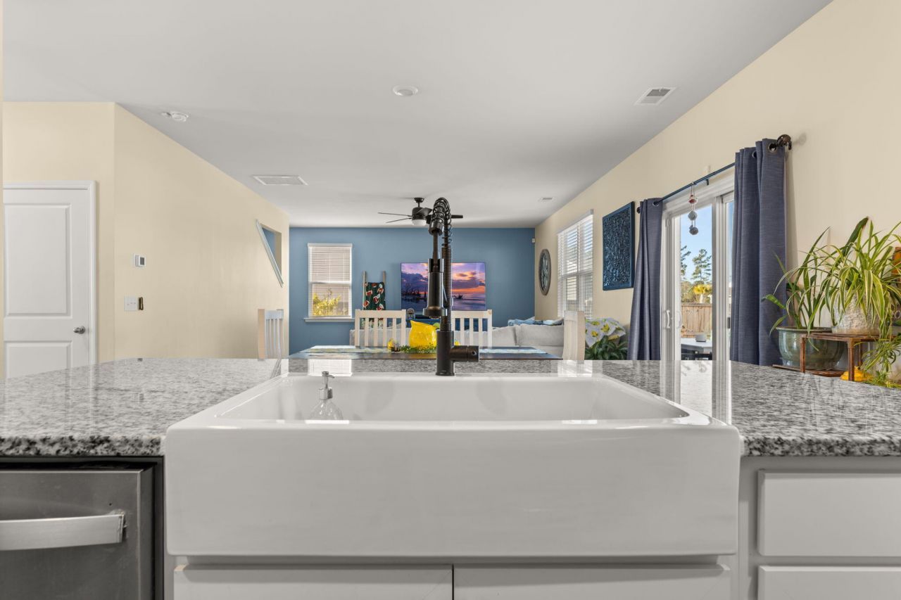 380 Azore Way Photo 19