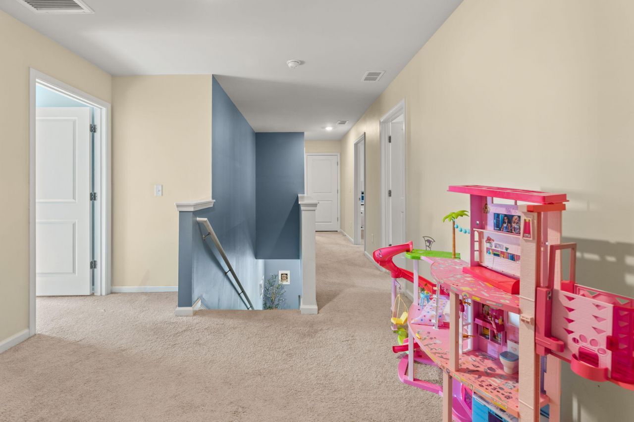 380 Azore Way Photo 26