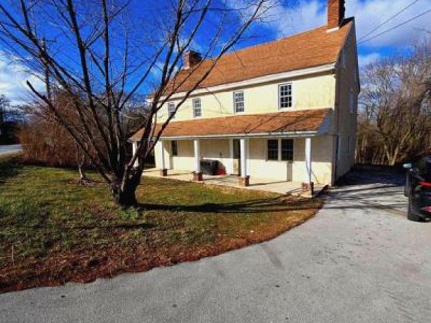 2281 Horseshoe Pike, Honey Brook, PA 19344 Main Photo