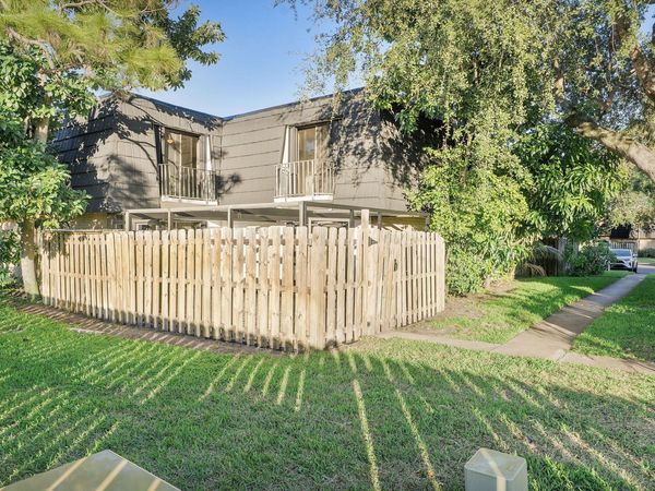 291 Woodland Road, Palm Springs, FL 33461