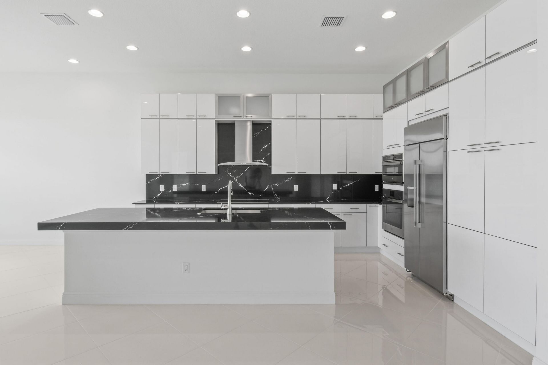 9019 SW Terzi Way, Port Saint Lucie, FL 34987 Photo