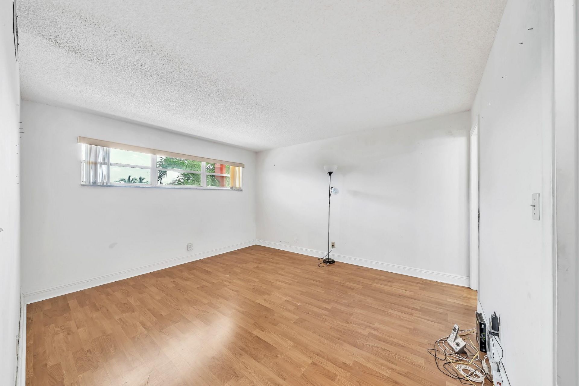 8980 S Hollybrook Boulevard, Unit 204, Pembroke Pines, FL 33025 Photo