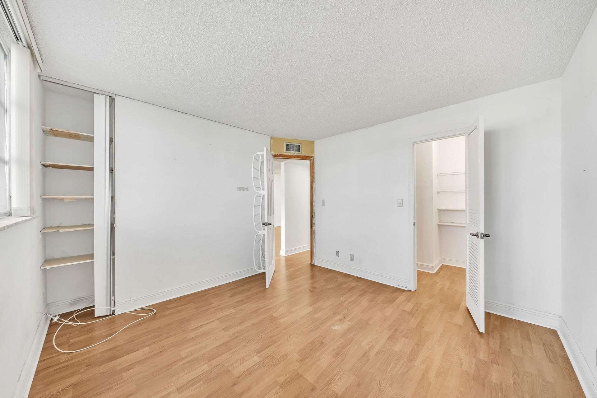 8980 S Hollybrook Boulevard, Unit 204, Pembroke Pines, FL 33025 Photo