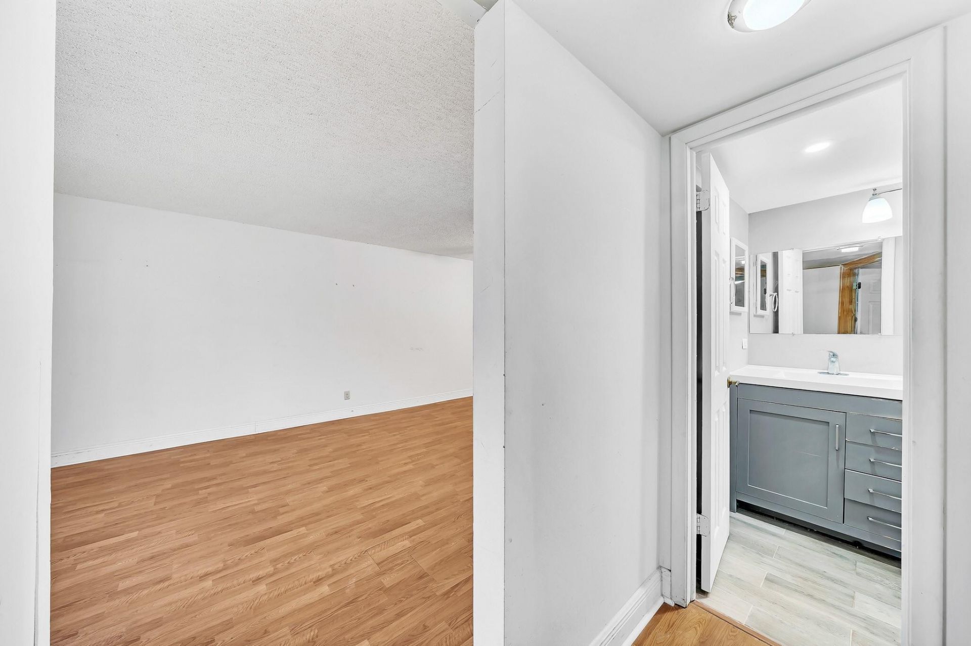 8980 S Hollybrook Boulevard, Unit 204, Pembroke Pines, FL 33025 Photo