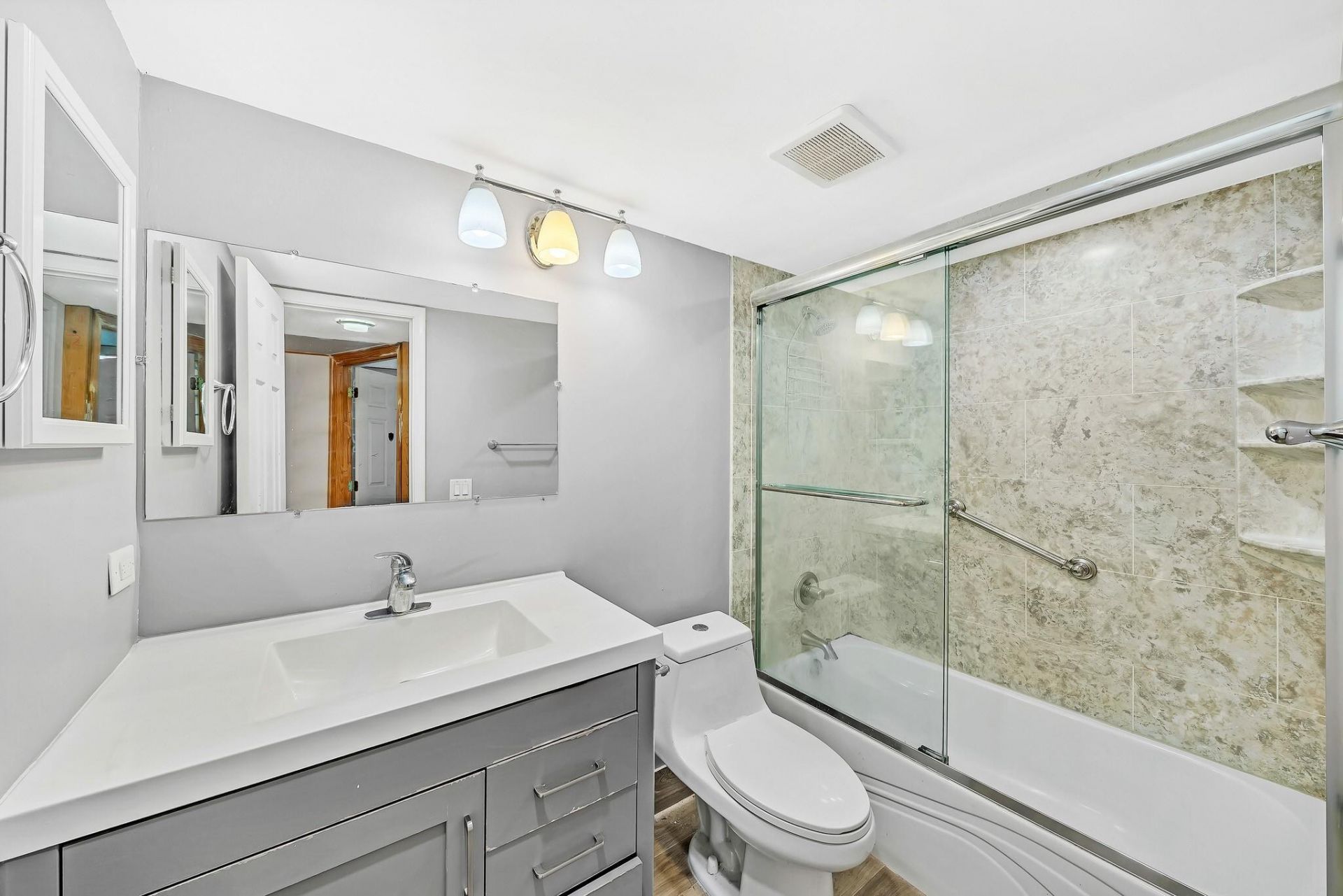 8980 S Hollybrook Boulevard, Unit 204, Pembroke Pines, FL 33025 Photo