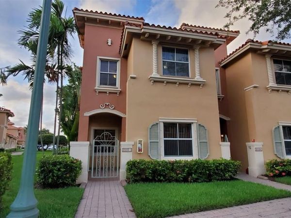 2231 Anchor Ct, Unit 1801, Dania Beach, FL 33312