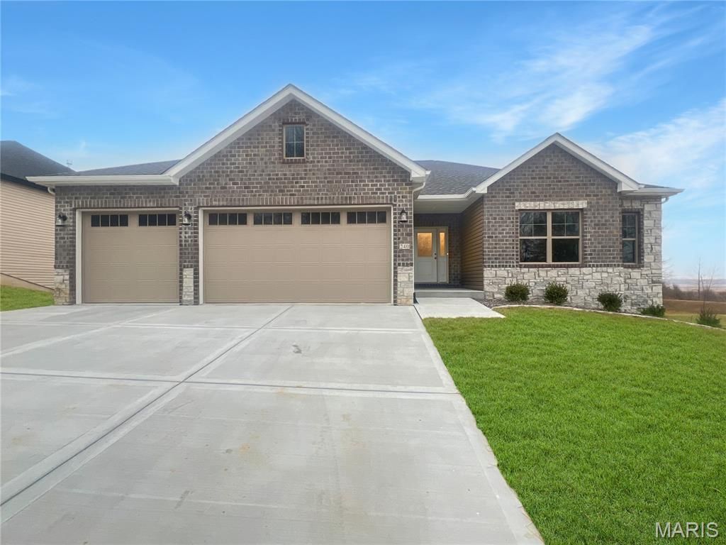 240 Stonebridge Bluff Drive, Maryville, IL 62062 Main Photo
