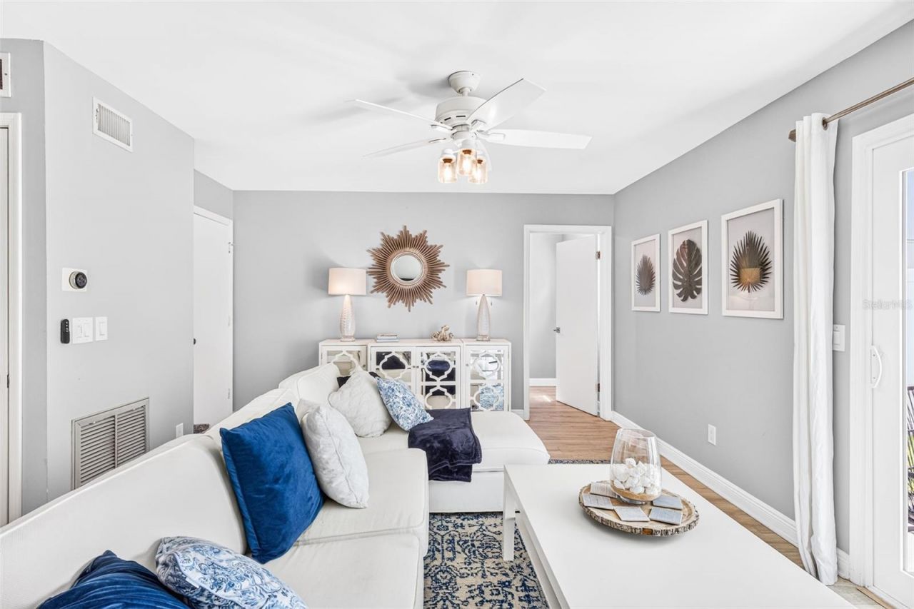 742 Laurel Bay Circle, New Smyrna Beach, FL 32169 Photo