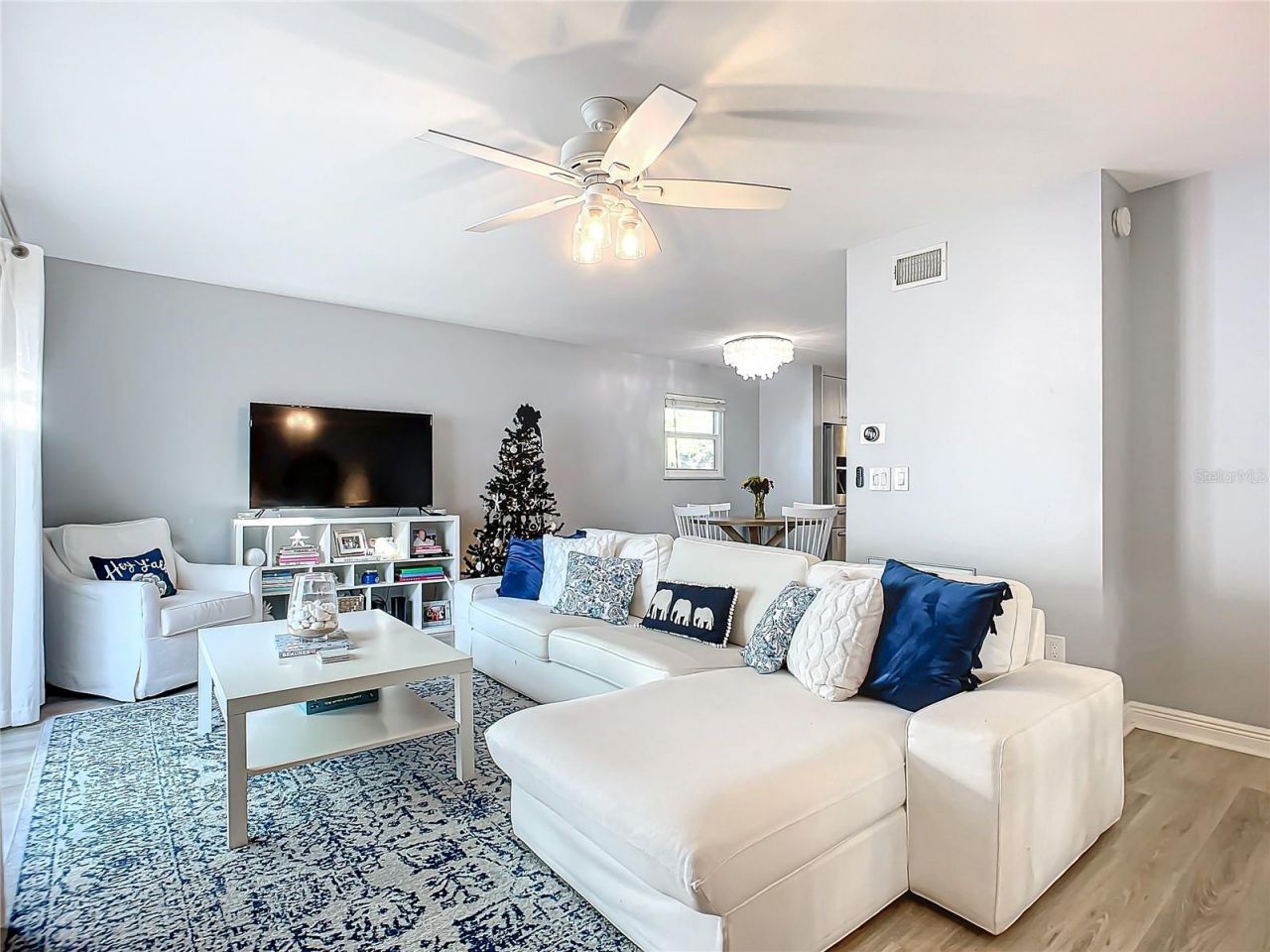 742 Laurel Bay Circle, New Smyrna Beach, FL 32169 Photo