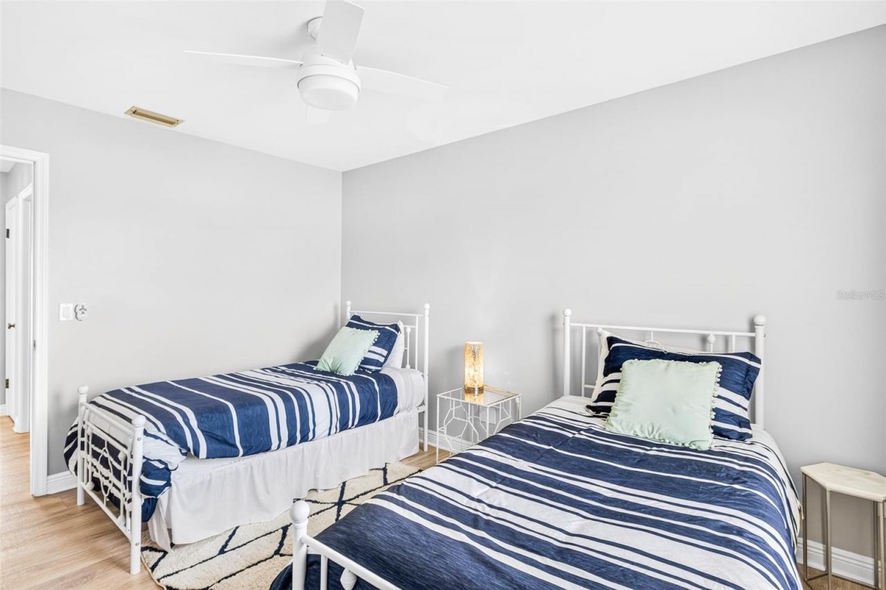 742 Laurel Bay Circle, New Smyrna Beach, FL 32169 Photo