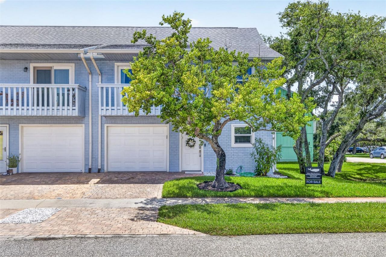 742 Laurel Bay Circle, New Smyrna Beach, FL 32169 Photo