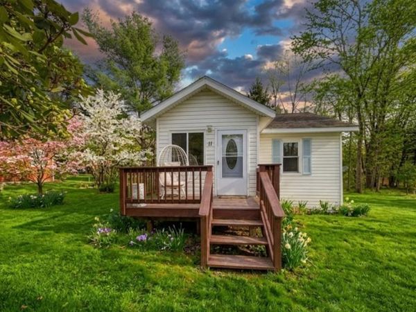 11 Apache Lane, Ferndale, NY 12734