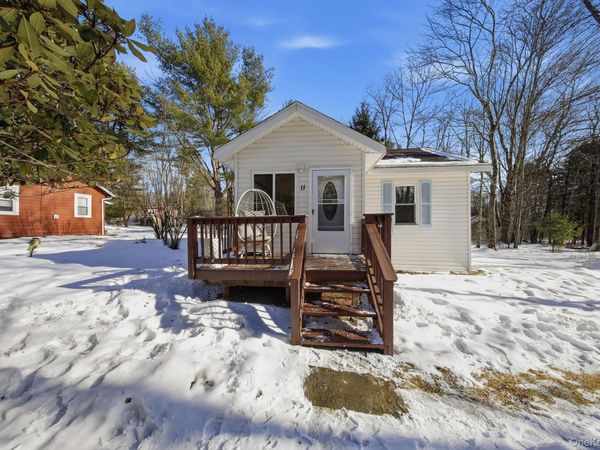 11 Apache Lane, Ferndale, NY 12734