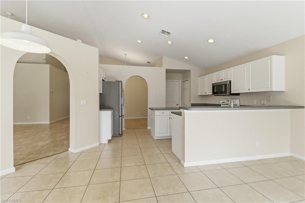 22860 Fountain Lakes Blvd, Estero, FL 33928 Photo