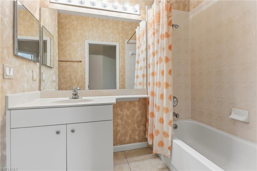 22860 Fountain Lakes Blvd, Estero, FL 33928 Photo