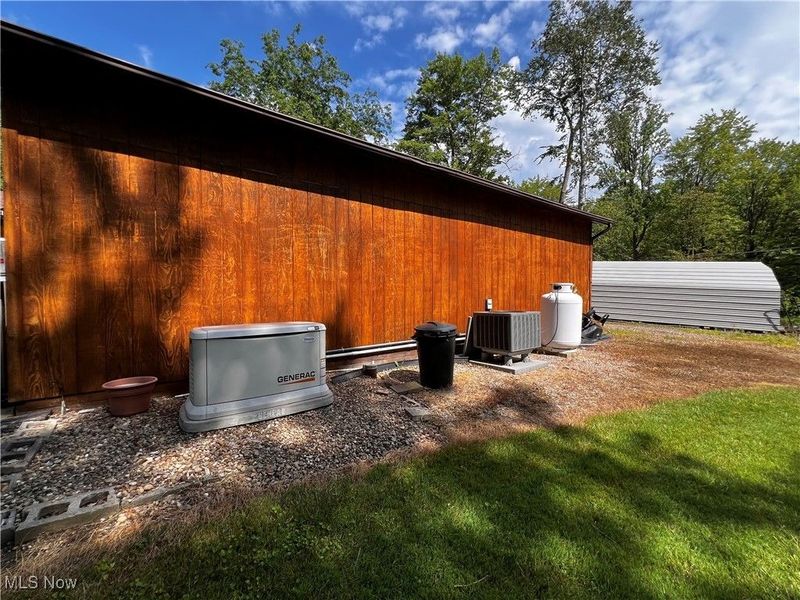 17506 Leggett Road, Montville, OH 44064 Photo 10