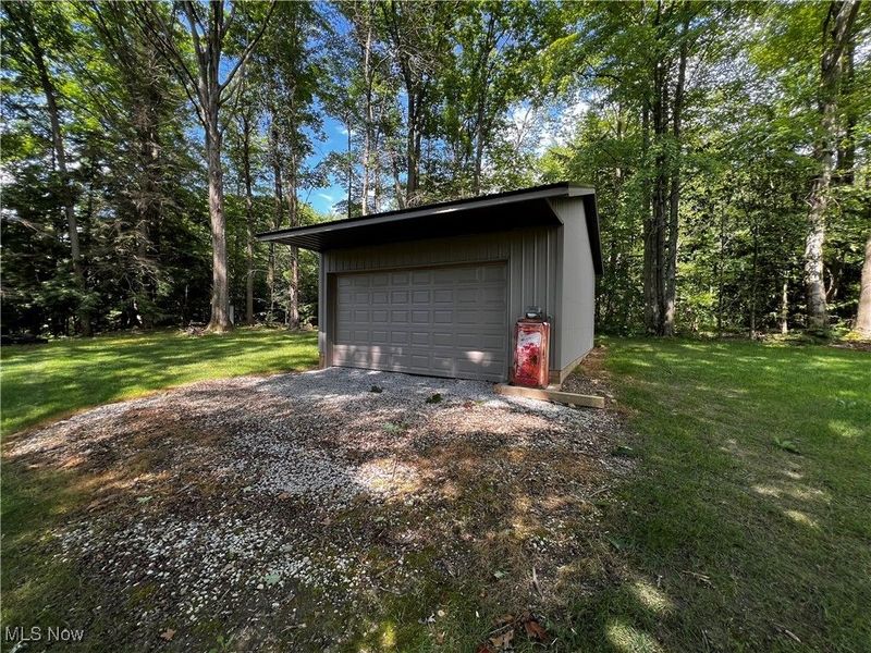 17506 Leggett Road, Montville, OH 44064 Photo 14