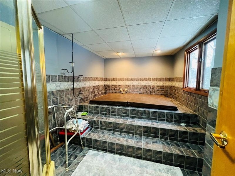 17506 Leggett Road, Montville, OH 44064 Photo 30