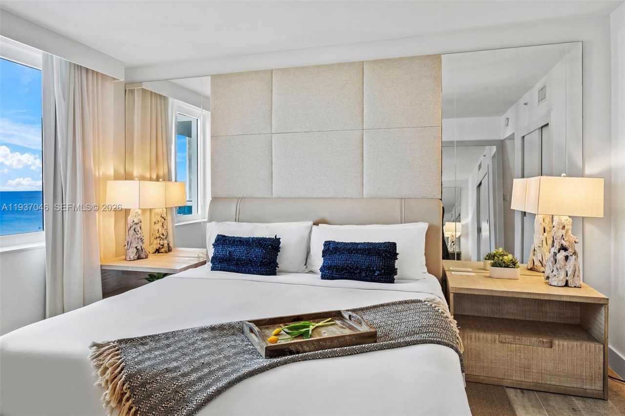 102 24th St , Unit 1207, Miami Beach, FL 33139 Photo