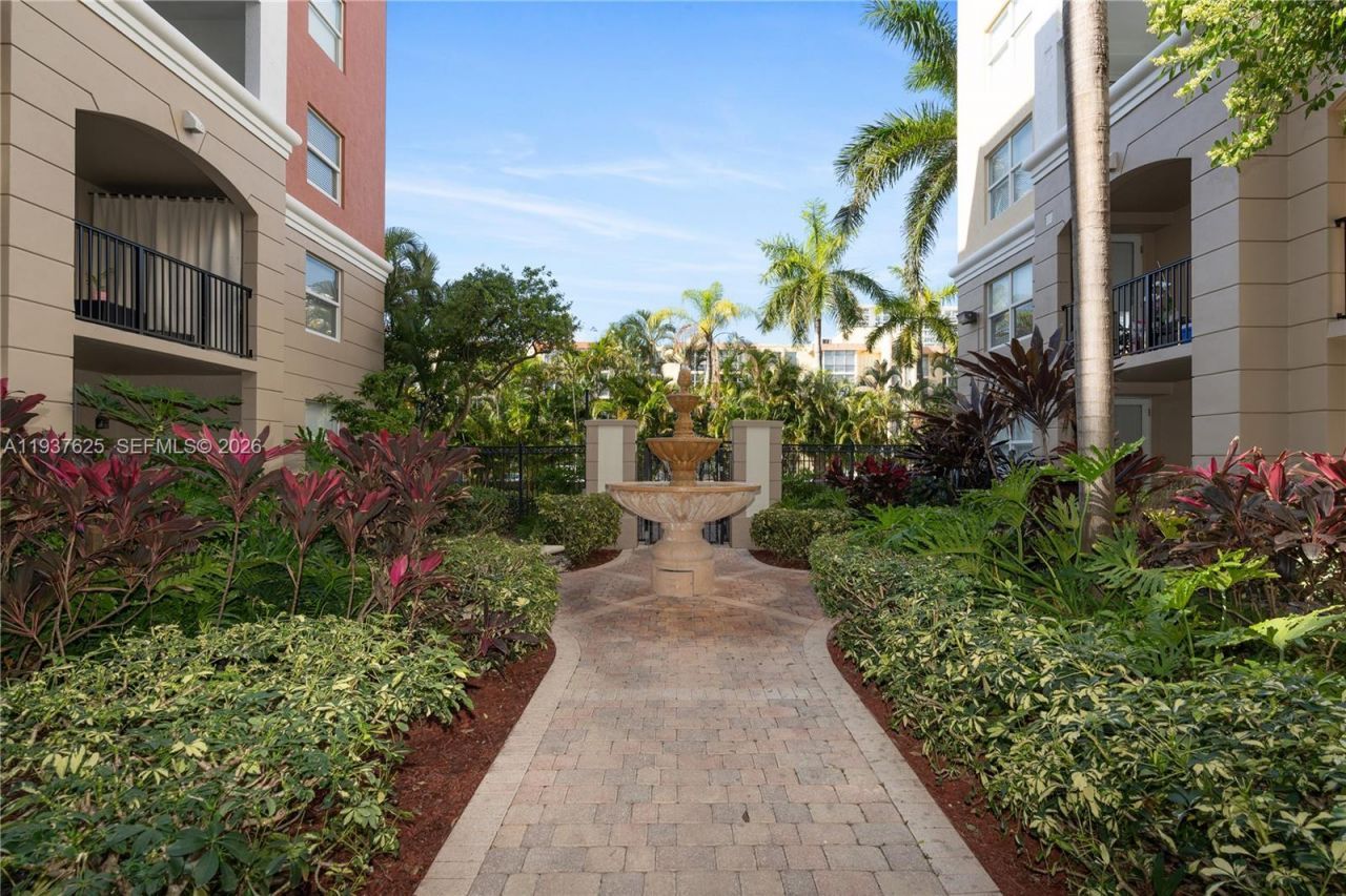 17125 N Bay Rd, Unit 3104, Sunny Isles Beach, FL 33160 Photo
