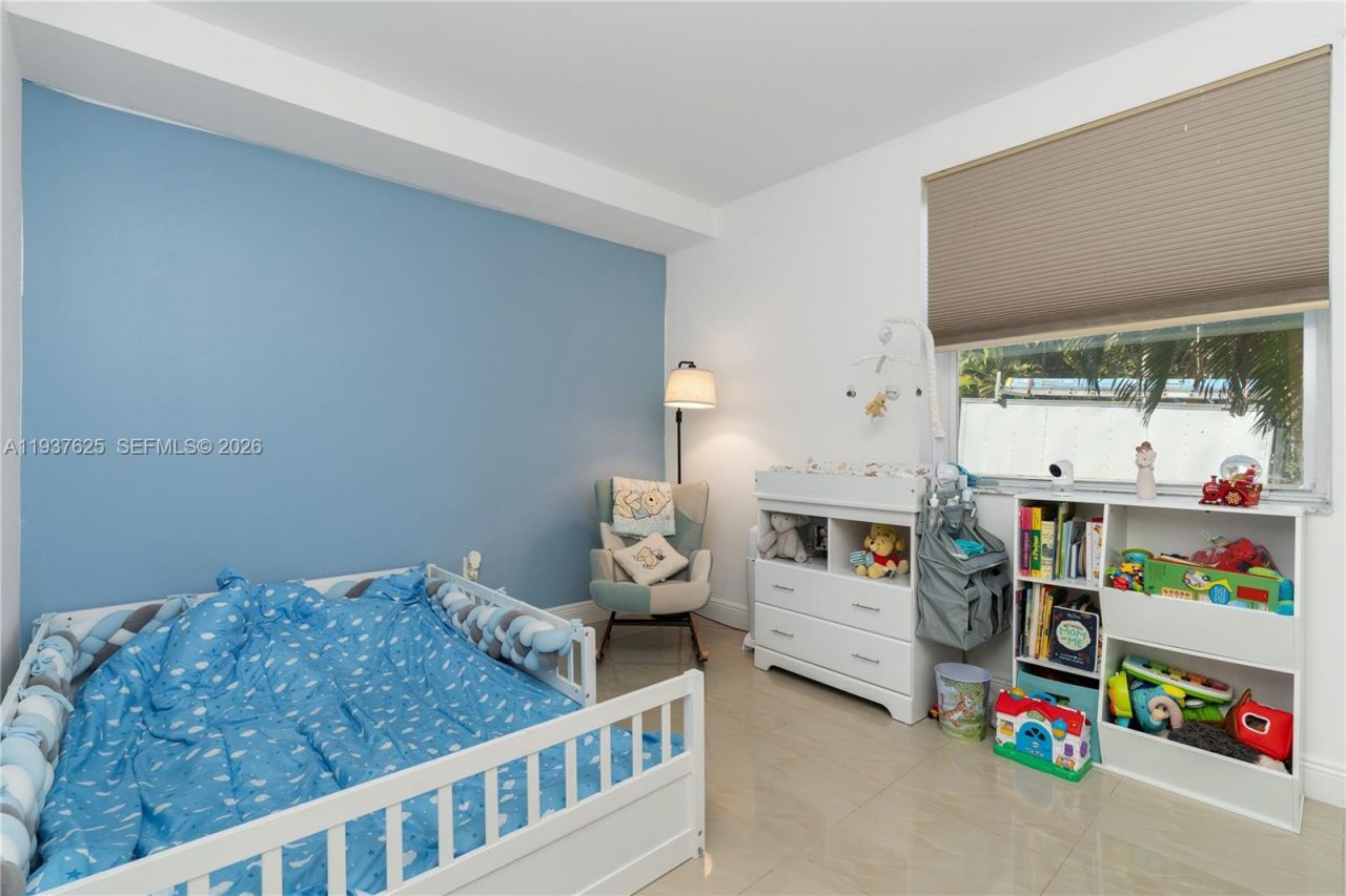 17125 N Bay Rd, Unit 3104, Sunny Isles Beach, FL 33160 Photo