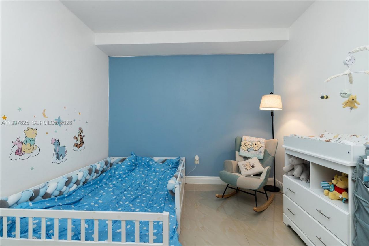 17125 N Bay Rd, Unit 3104, Sunny Isles Beach, FL 33160 Photo