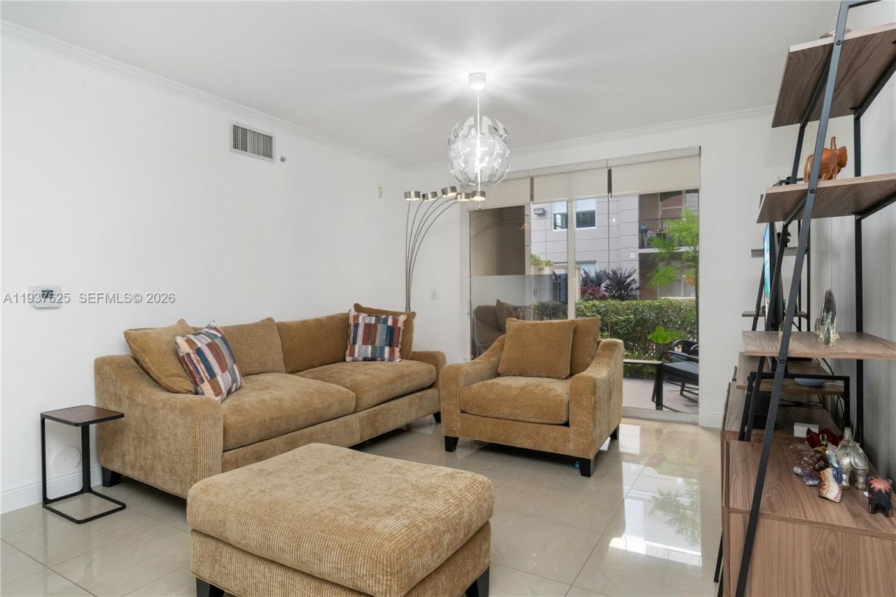 17125 N Bay Rd, Unit 3104, Sunny Isles Beach, FL 33160 Photo