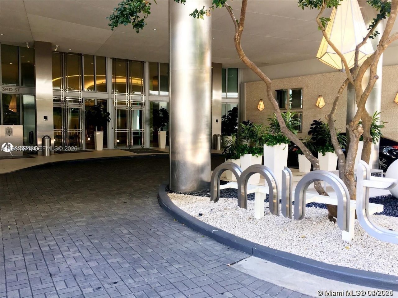 92 SW 3rd St, Unit 1802, Miami, FL 33130 Photo