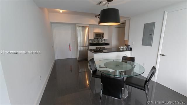 92 SW 3rd St, Unit 1802, Miami, FL 33130 Photo